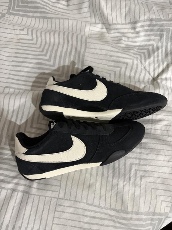 Customer photo for "Great everyday pair"