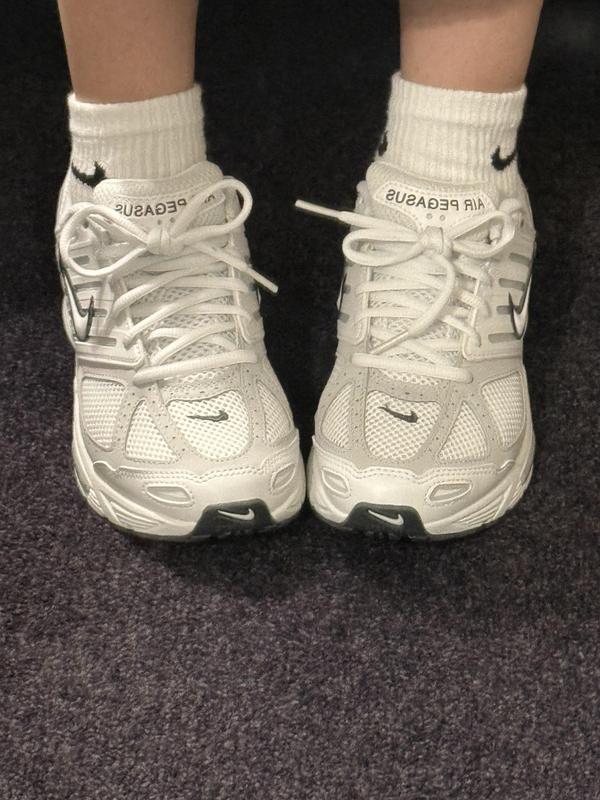 Review Thumbnail Image 0 246293703