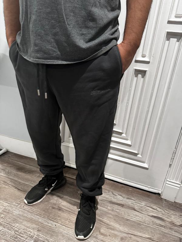 Review Thumbnail Image 0 234652639