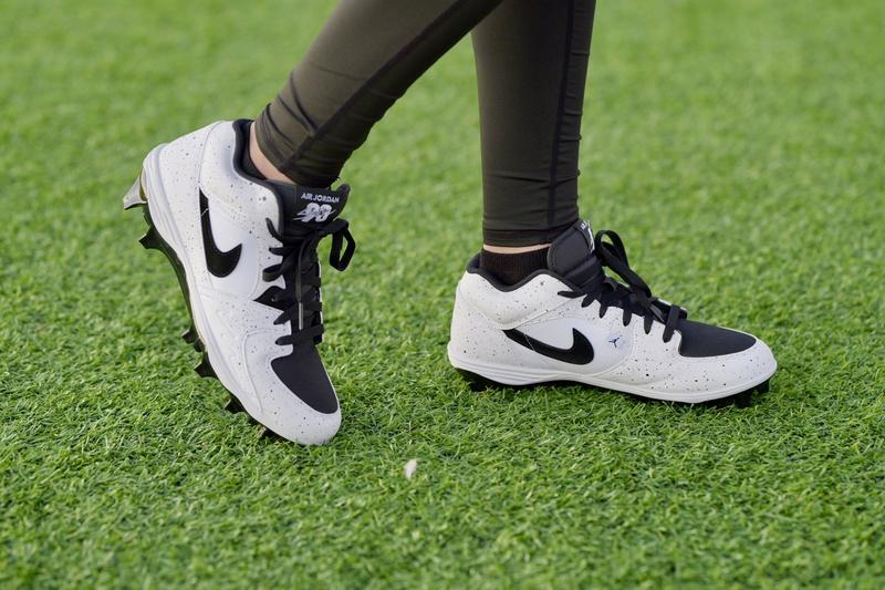 Jordan Stadium 90 TD Men's Football Cleats | Dick's Sporting Goods