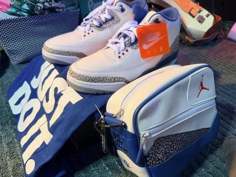 Customer photo for "True blue review"