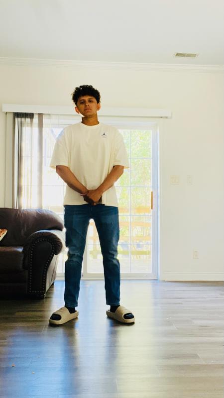 Review Thumbnail Image 0 228822386