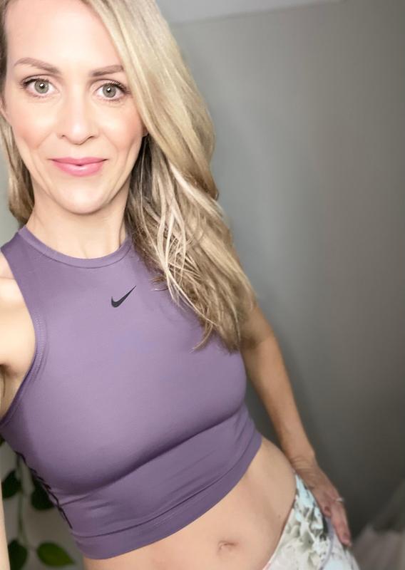 Pro Dri Fit Women's Cropped Graphic Tank