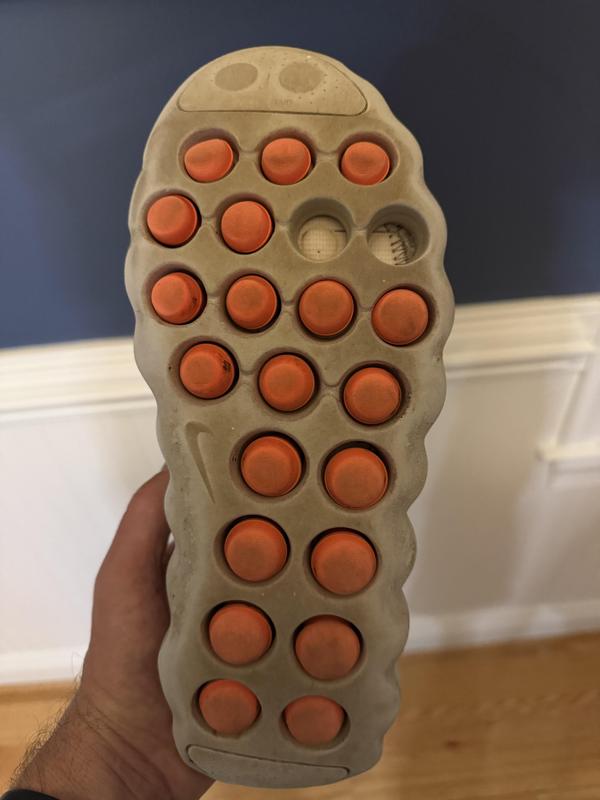 Customer photo for "Doesn’t hold up"
