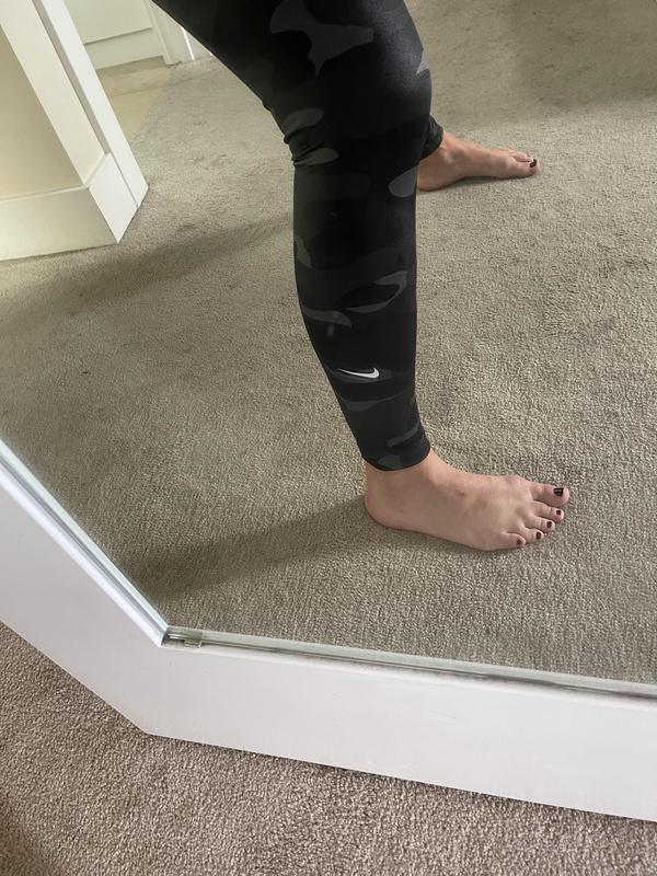 Dri Fit One Women's Mid Rise Camo Leggings