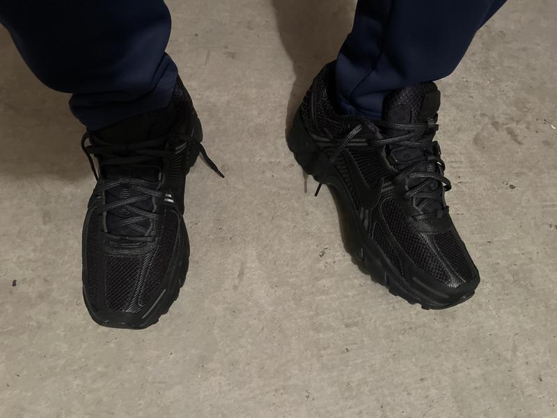 Customer photo for "Amazing everyday shoes"