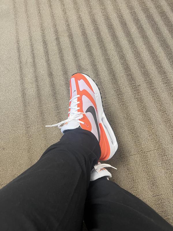 Review Thumbnail Image 0 232700533