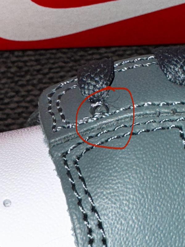 Customer photo for "Stitching coming out, poor quality!!"