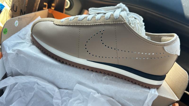Customer photo for "Beautiful shoe"