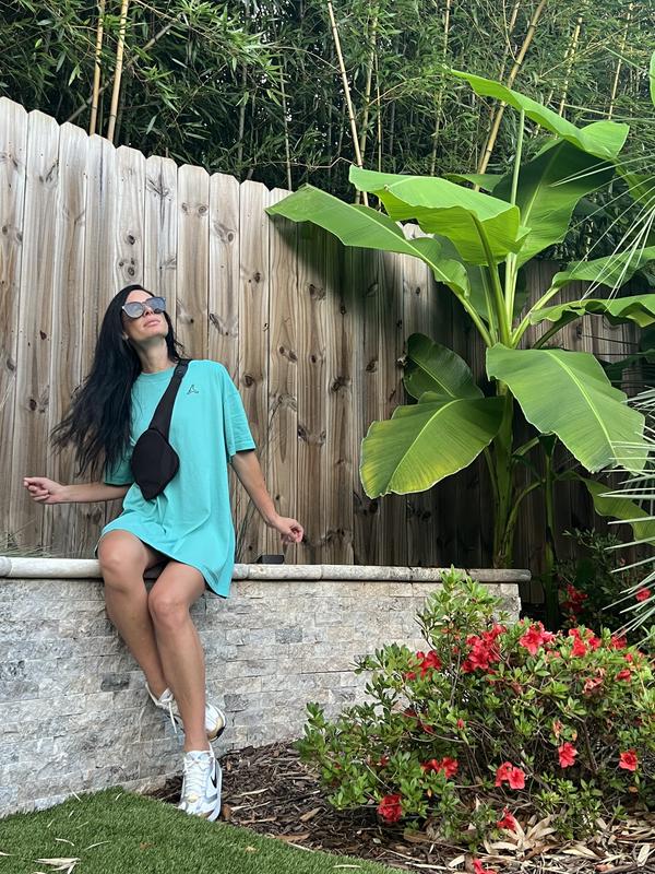 Review Thumbnail Image 0 219658343