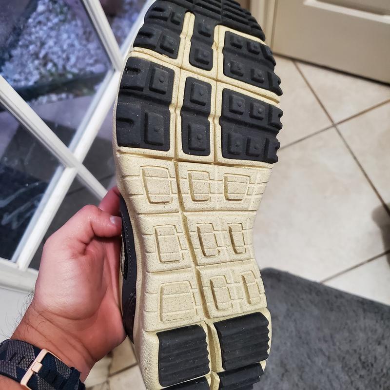 Review Thumbnail Image 0 214863831