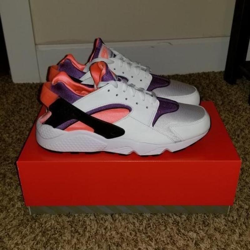 My huaraches are too hot sale small