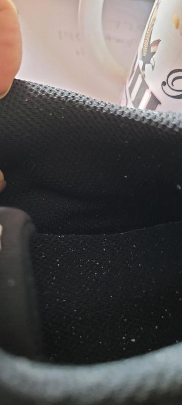 Nike Flex Experience shoes