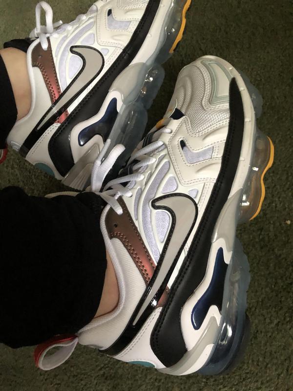 Nike Air Vapormax EVO shoes