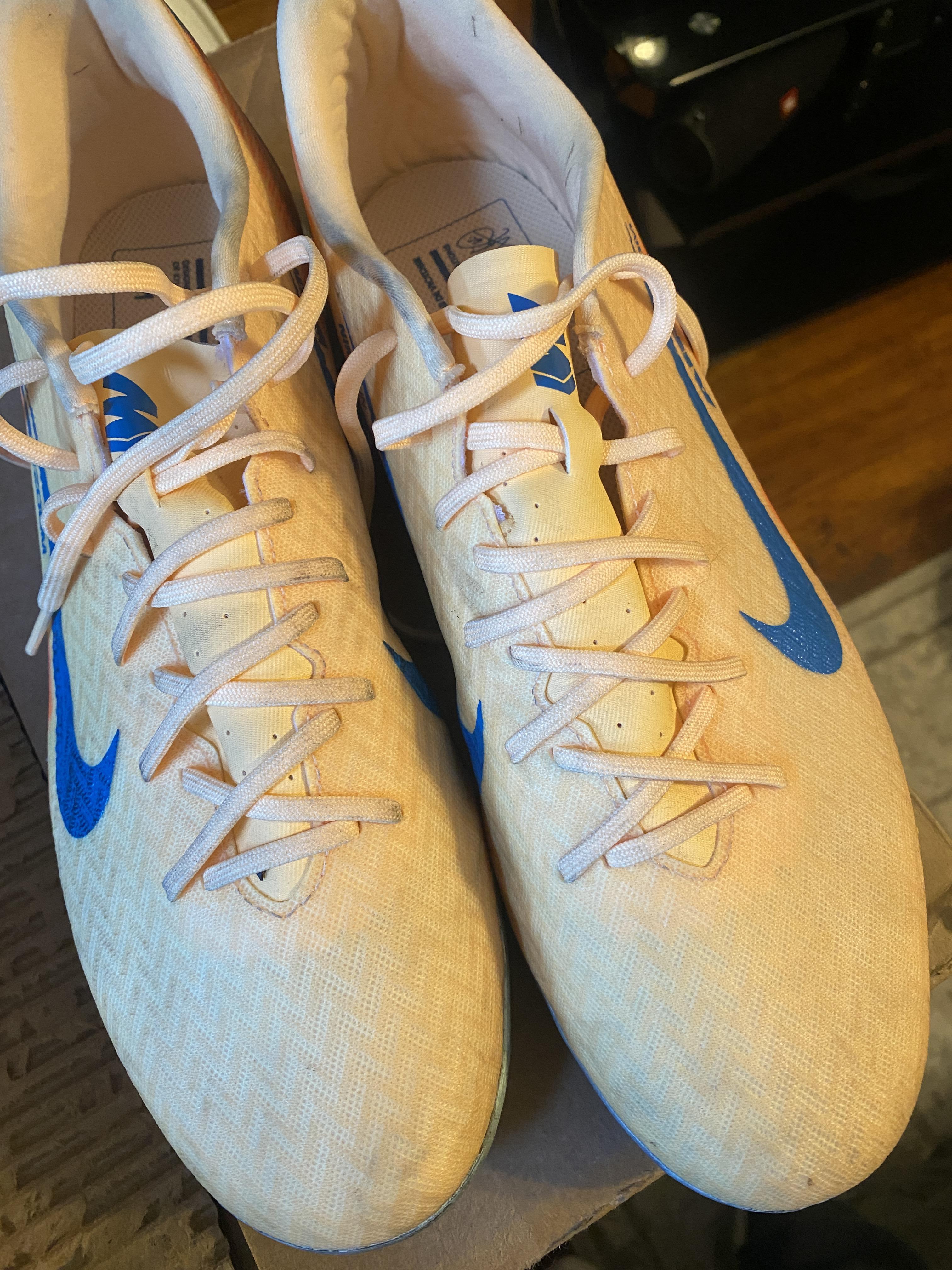 Nike Mercurial Vapor 16 Academy KM Turf Soccer Cleats | Dick's