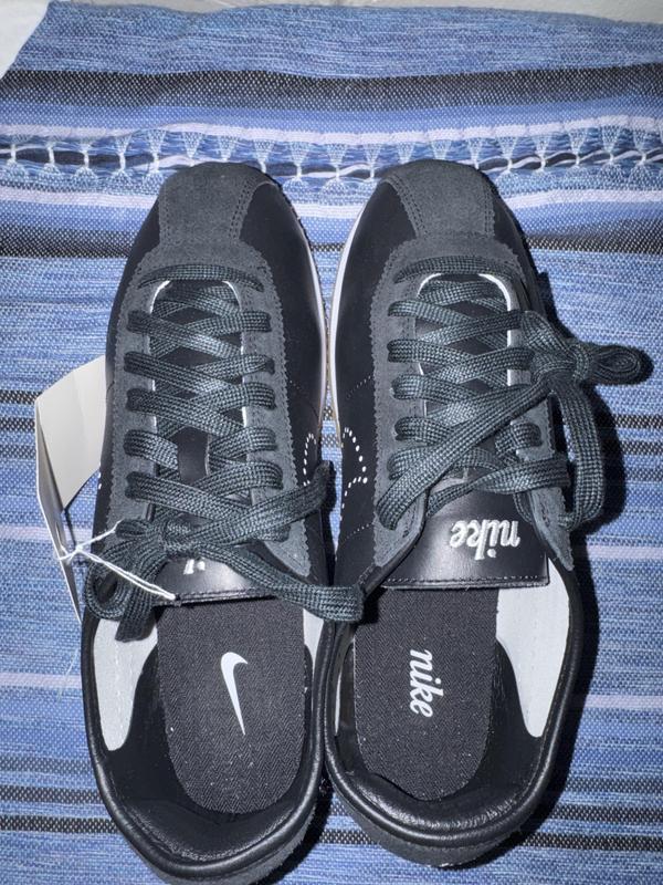 Customer photo for "Beautiful Sneakers"