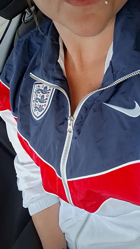 Nike Women's White England National Team Windrunner UV Woven Full