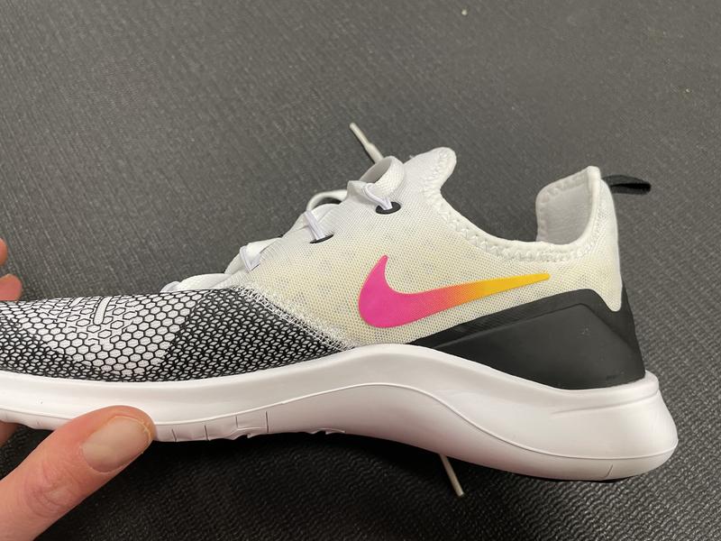 Nike women's free tr 8 training shoes deals