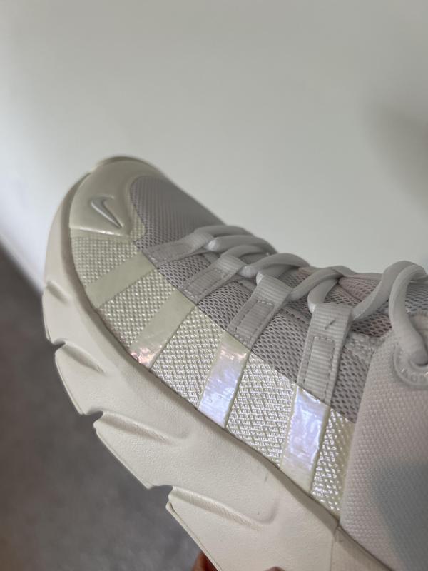 Review Thumbnail Image 0 249362608