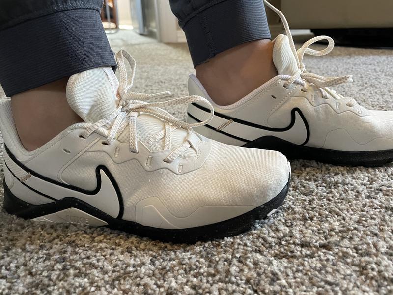 Nike Legend Essential 2 Premium Women's Training Shoes