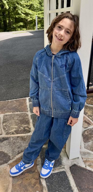 Customer photo for "Hooded zip up"