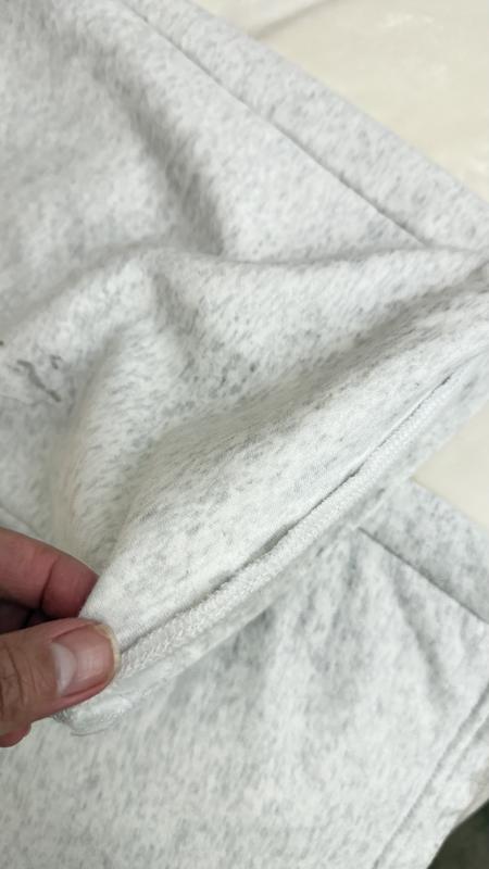 The hem of the pants came undone after the first wash.