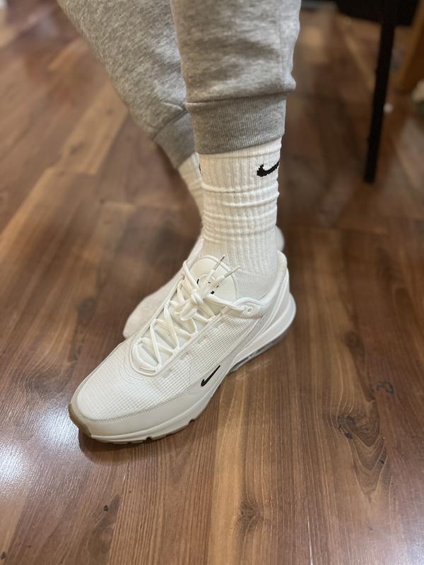 Review Thumbnail Image 0 233317185