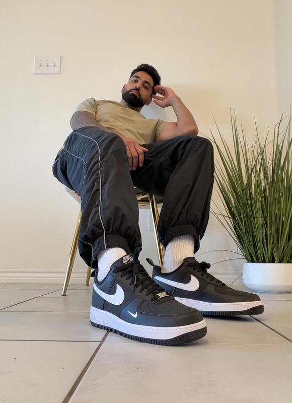 Customer photo for "Air Force 1 ‘07 Tech"