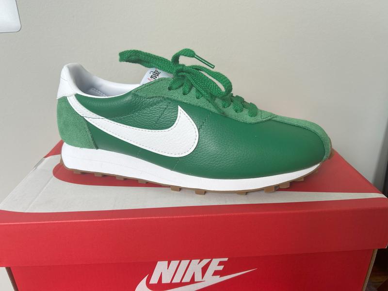 Customer photo for "Great Casual Sneaker"