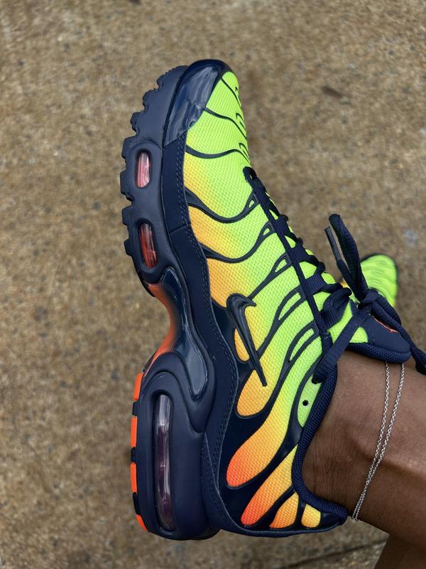 Review Thumbnail Image 0 243964487