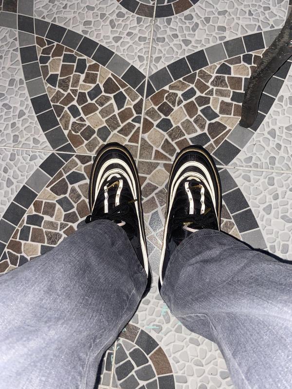 Customer carousel item 5.