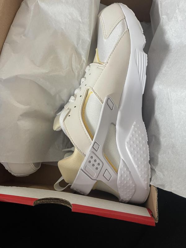 Review Thumbnail Image 0 231777391