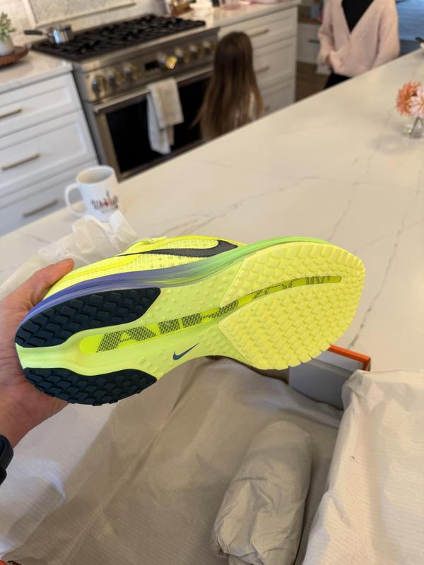 Customer photo for "Surprisingly strong marathon trainer for ez days"