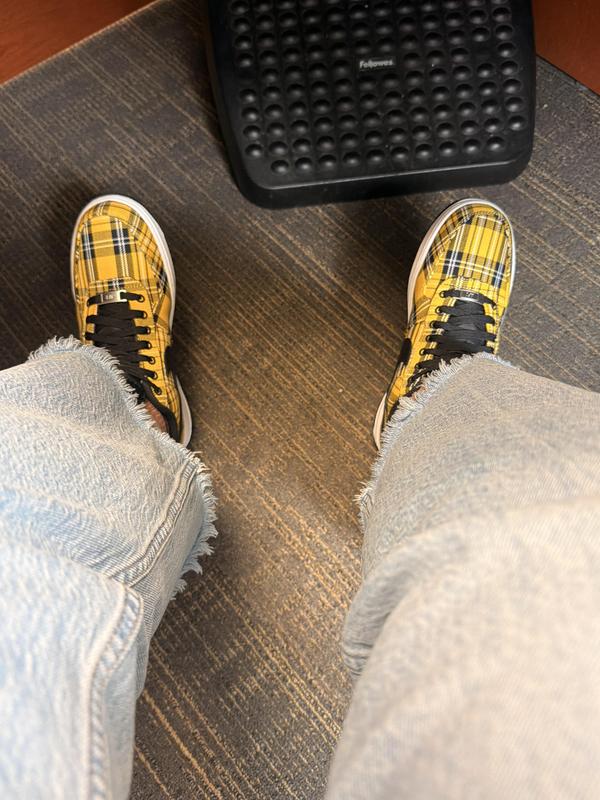 Customer photo for "Perfect black & gold Clueless plaid"
