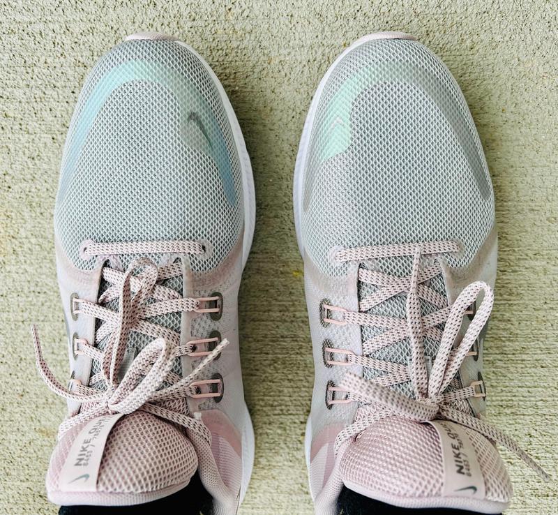 Quest 4 Premium Womens Road Running Shoes