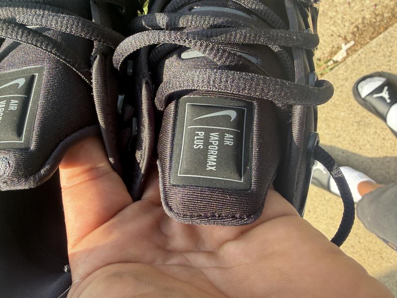 Customer photo for "The worst pair of vapor Max I ever received from Nike"