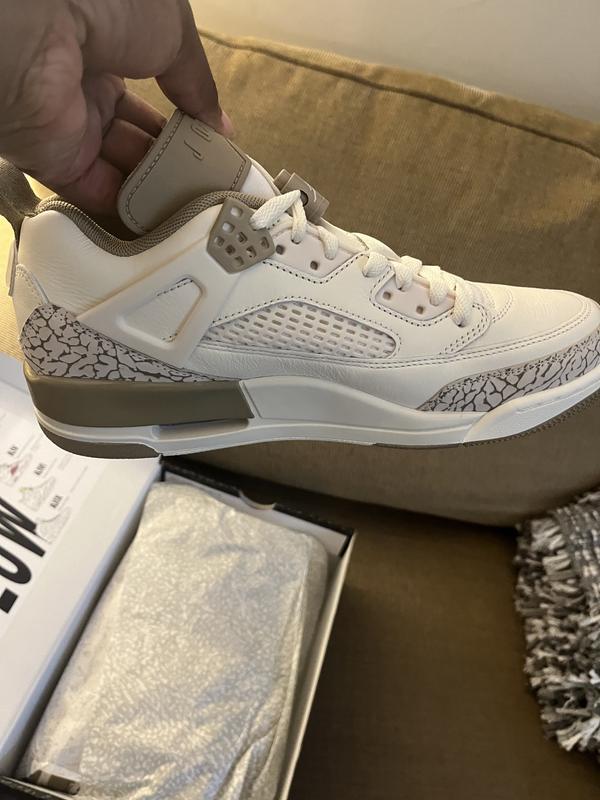 Customer photo for "Women’s Jordan Spizike Low"