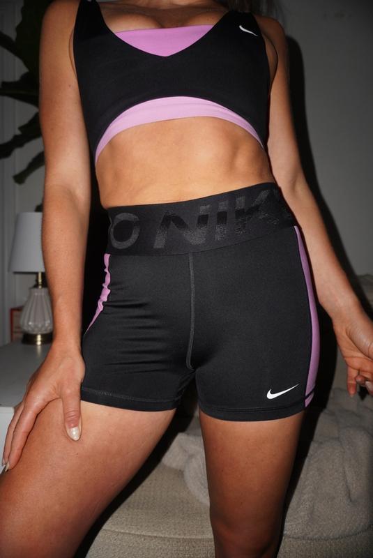 Customer photo for "Excellent performance shorts"