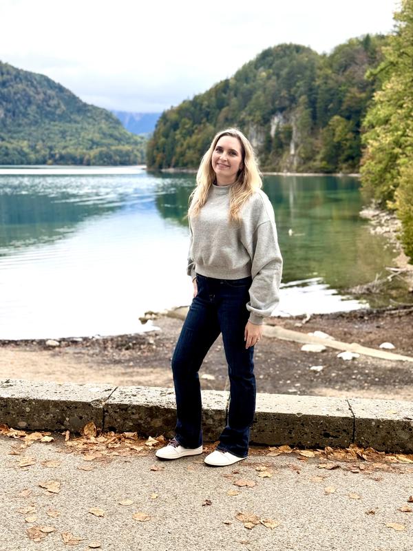 Customer photo for "Cozy Comfort Meets Street Style"