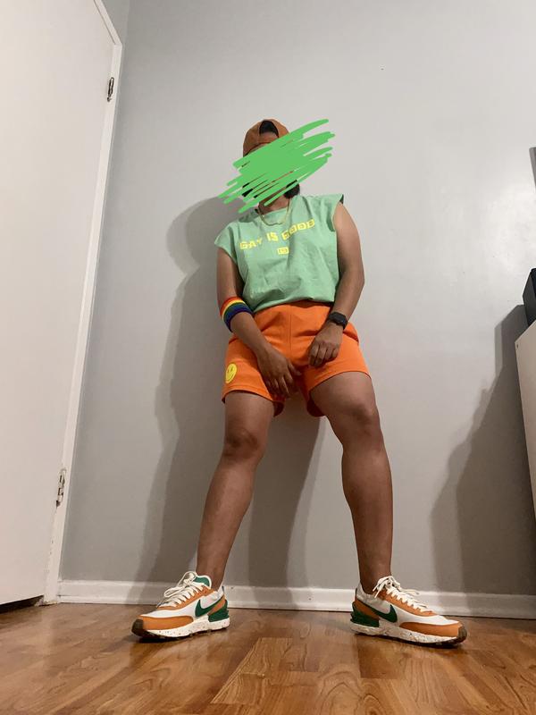 Review Thumbnail Image 0 218256016