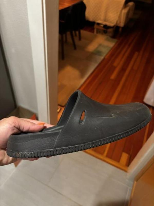 Customer photo for "Poor quality, shrunk in sun"