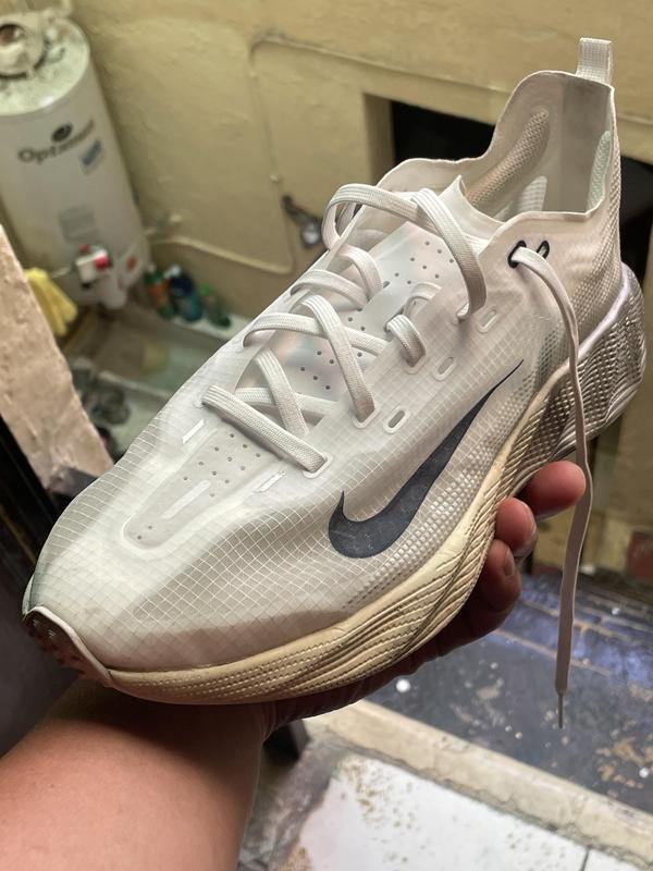 Customer photo for "Nike logo fades"