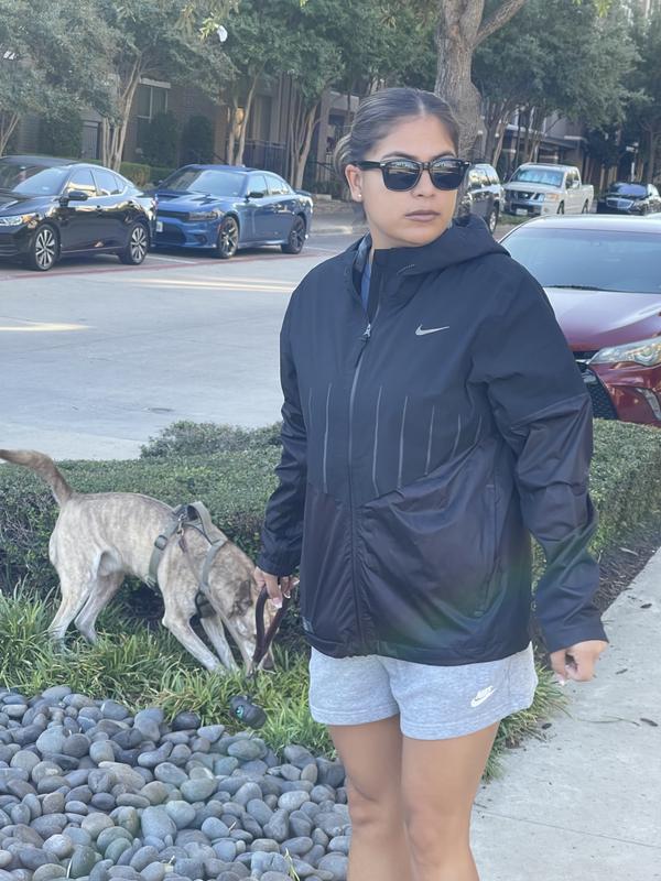 Review Thumbnail Image 0 228840561