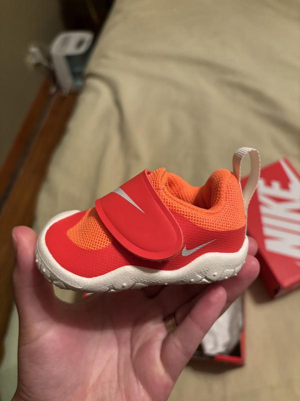 Customer photo for "Nike Tennis"