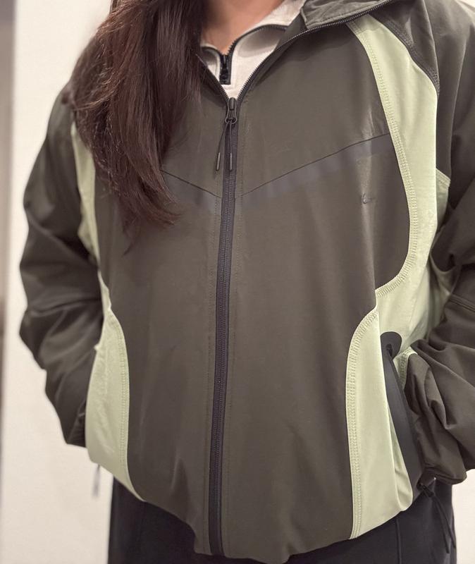 Review Thumbnail Image 0 245861120