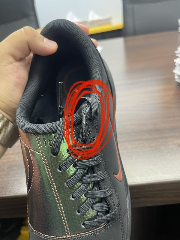Customer photo for "Damaged quality"