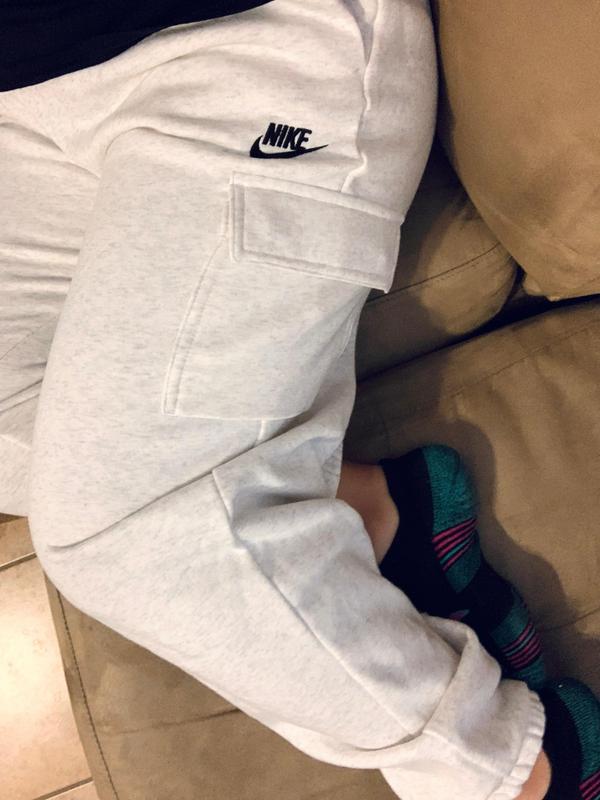 Sportswear Essentials Women's Pants