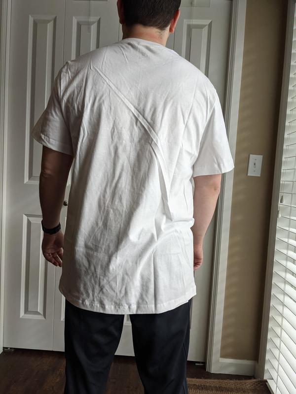 Nike Sportswear Swoosh shirt