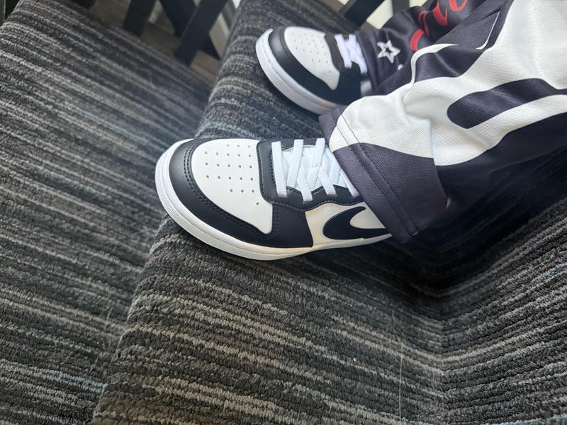 Customer photo for "Comfortable and easy to put on"
