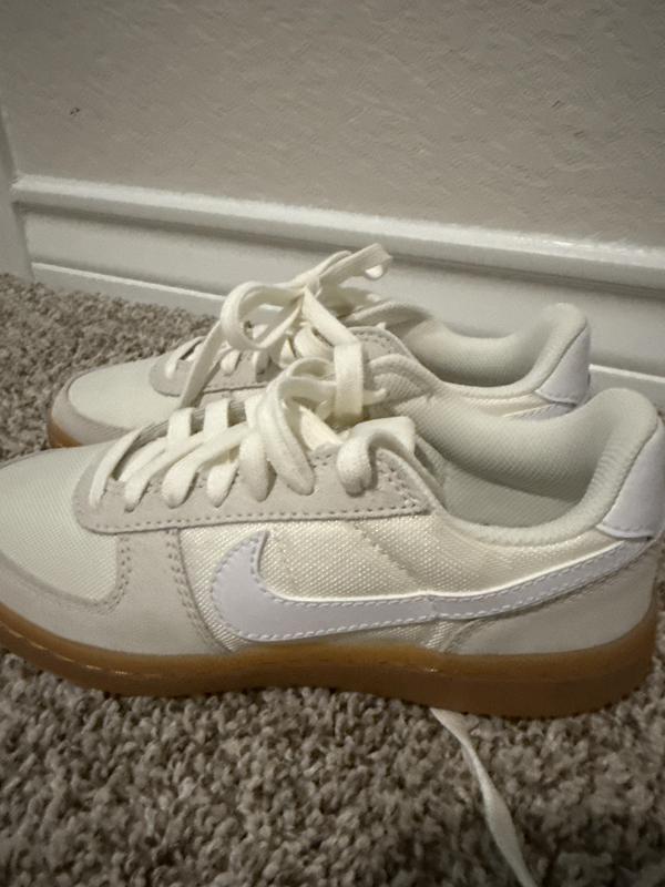 Review Thumbnail Image 0 249458390